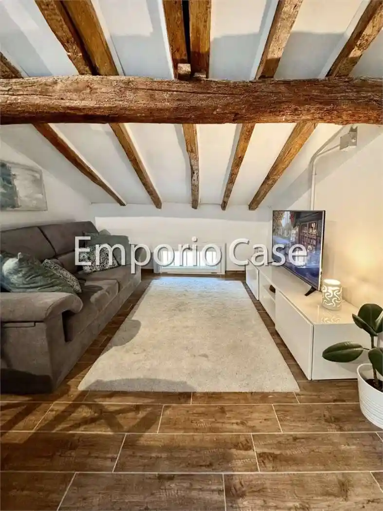 Appartamento in vendita a Modena