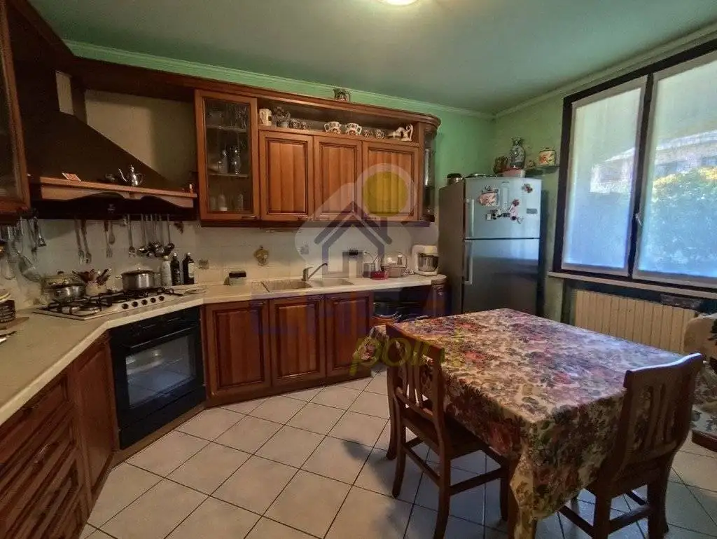 Villa a schiera via monteverdi, Centro, Dosolo - foto 5