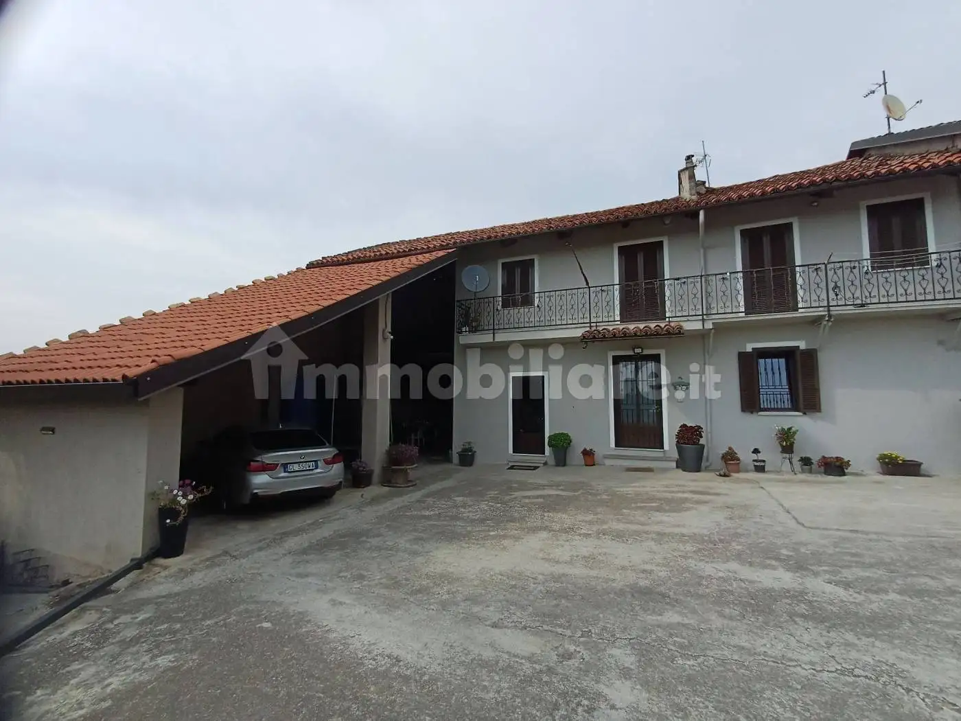 Casa indipendente in vendita a La Morra