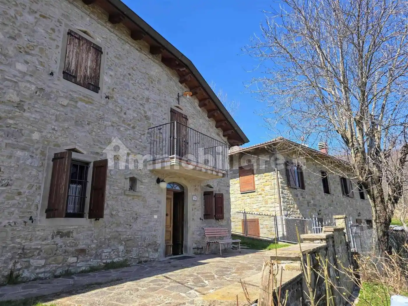 Casa indipendente in vendita a Lama Mocogno