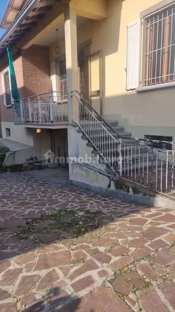 Villa in vendita a Reggio Emilia