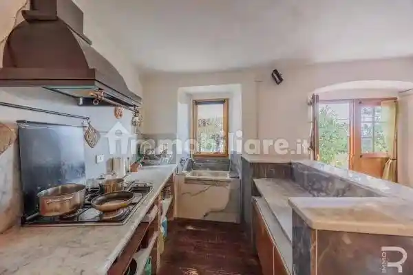 Loft in vendita a Carrara