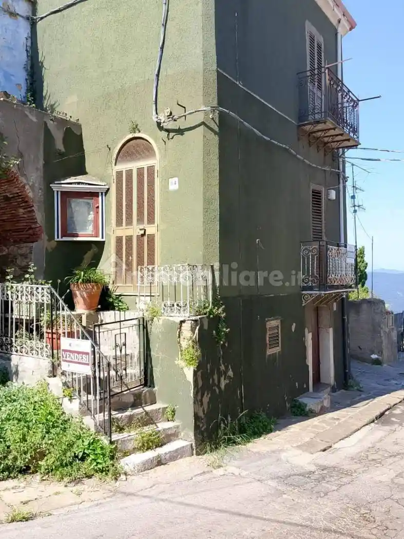 Appartamento in vendita a San Fratello