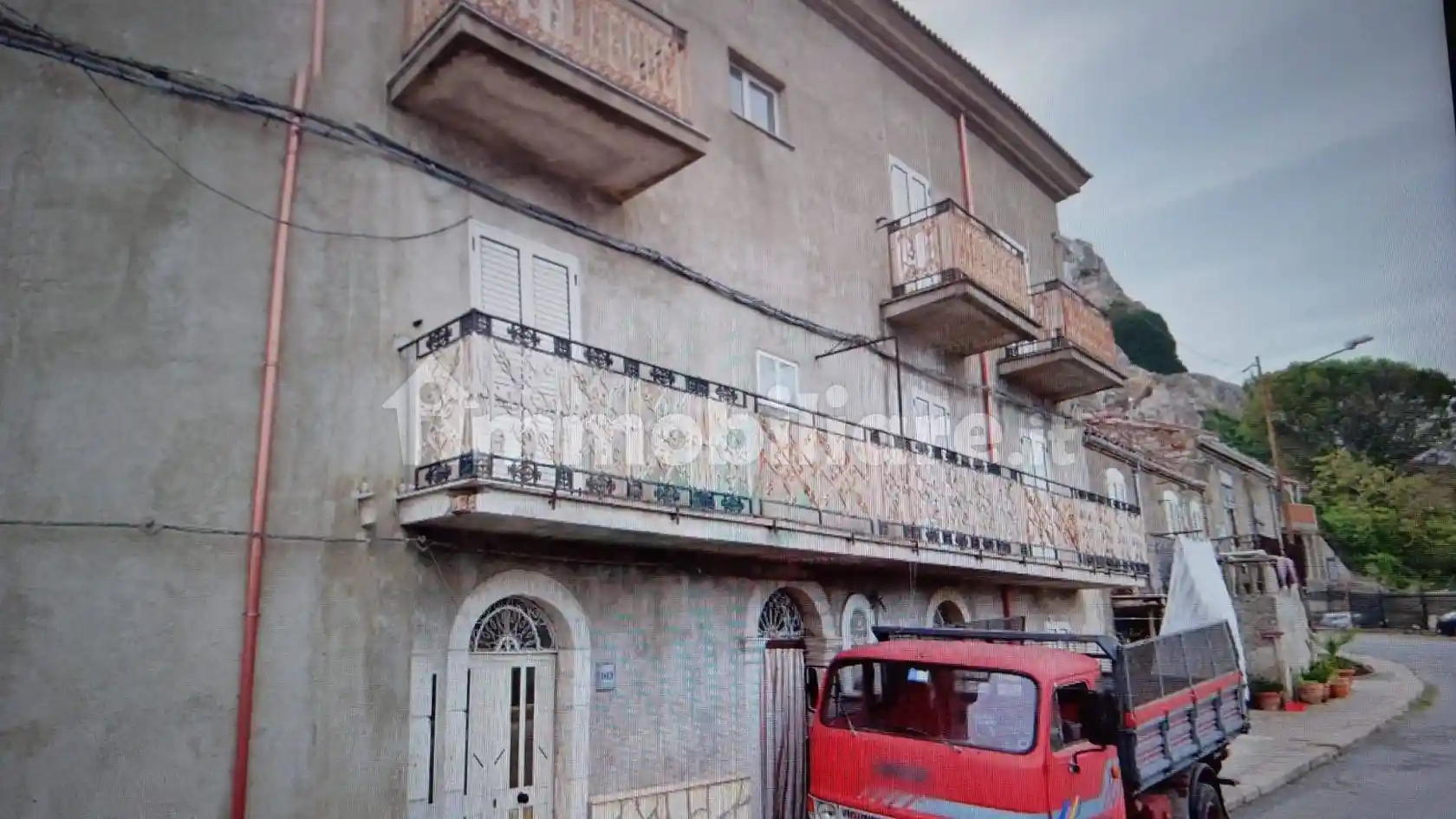 Palazzo - Edificio in Vendita - foto 3