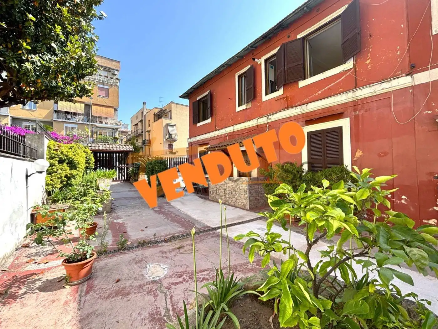 Appartamento in vendita a Roma