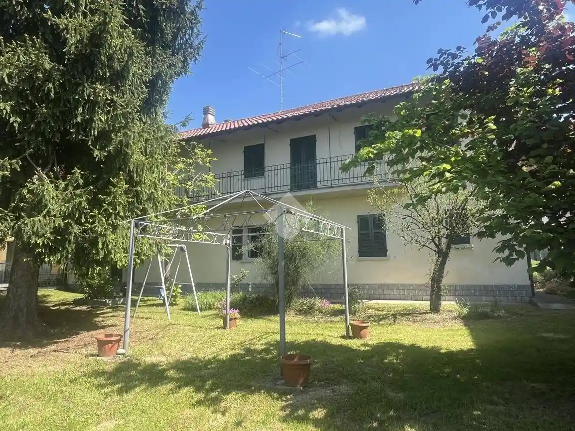 Villa in vendita a Beregazzo con Figliaro