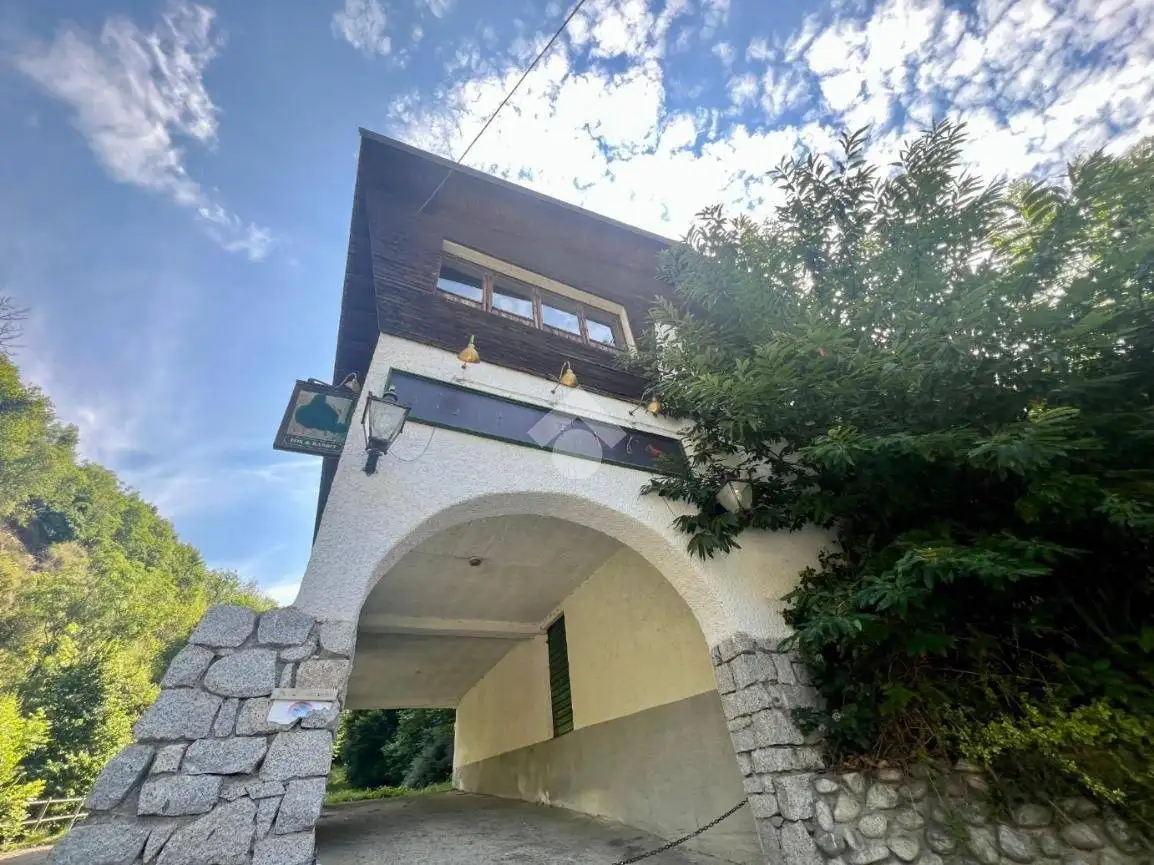 Terratetto unifamiliare via santi ippolito e cassiano, Centro, Edolo - foto 3