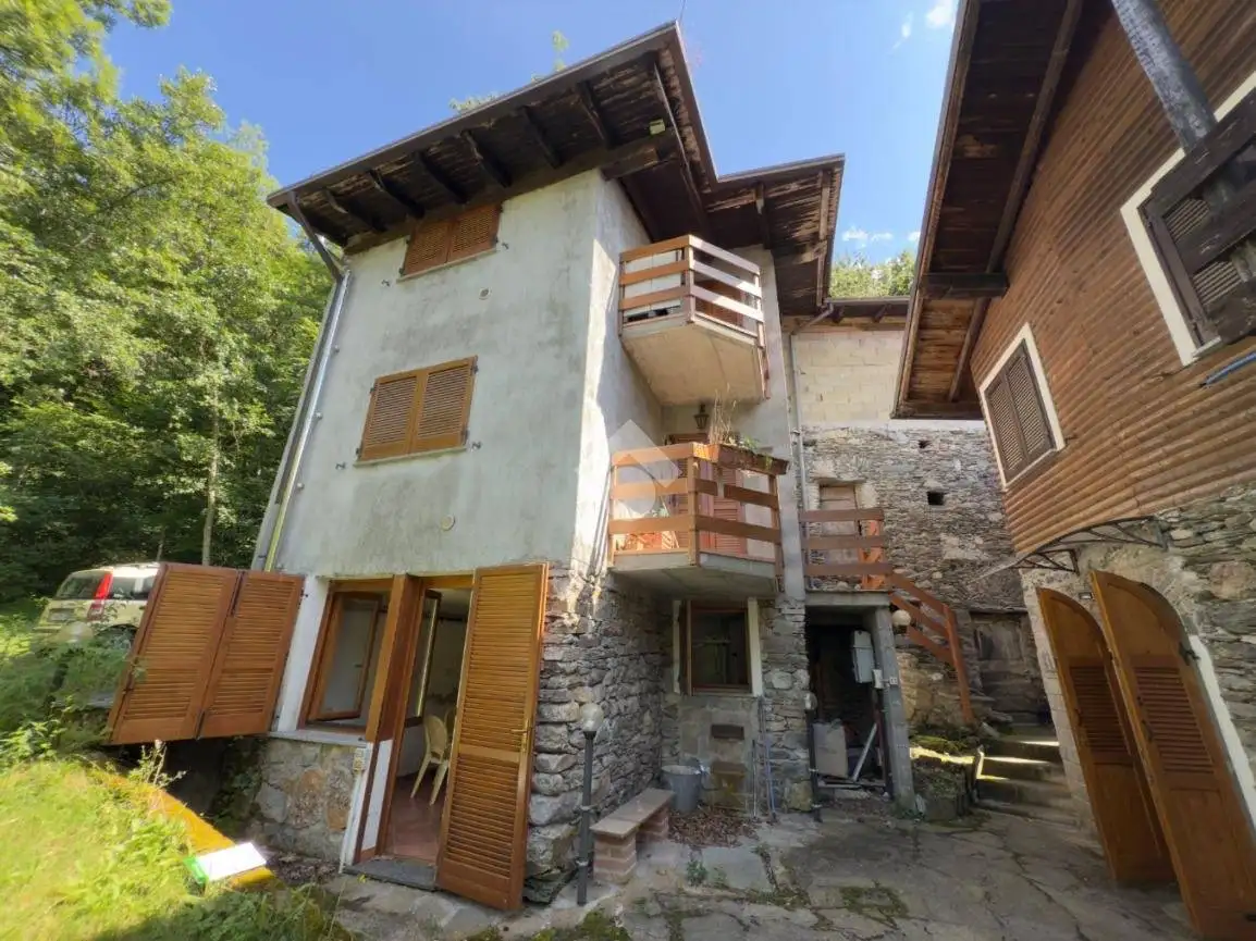Casa indipendente in vendita a Villa di Tirano