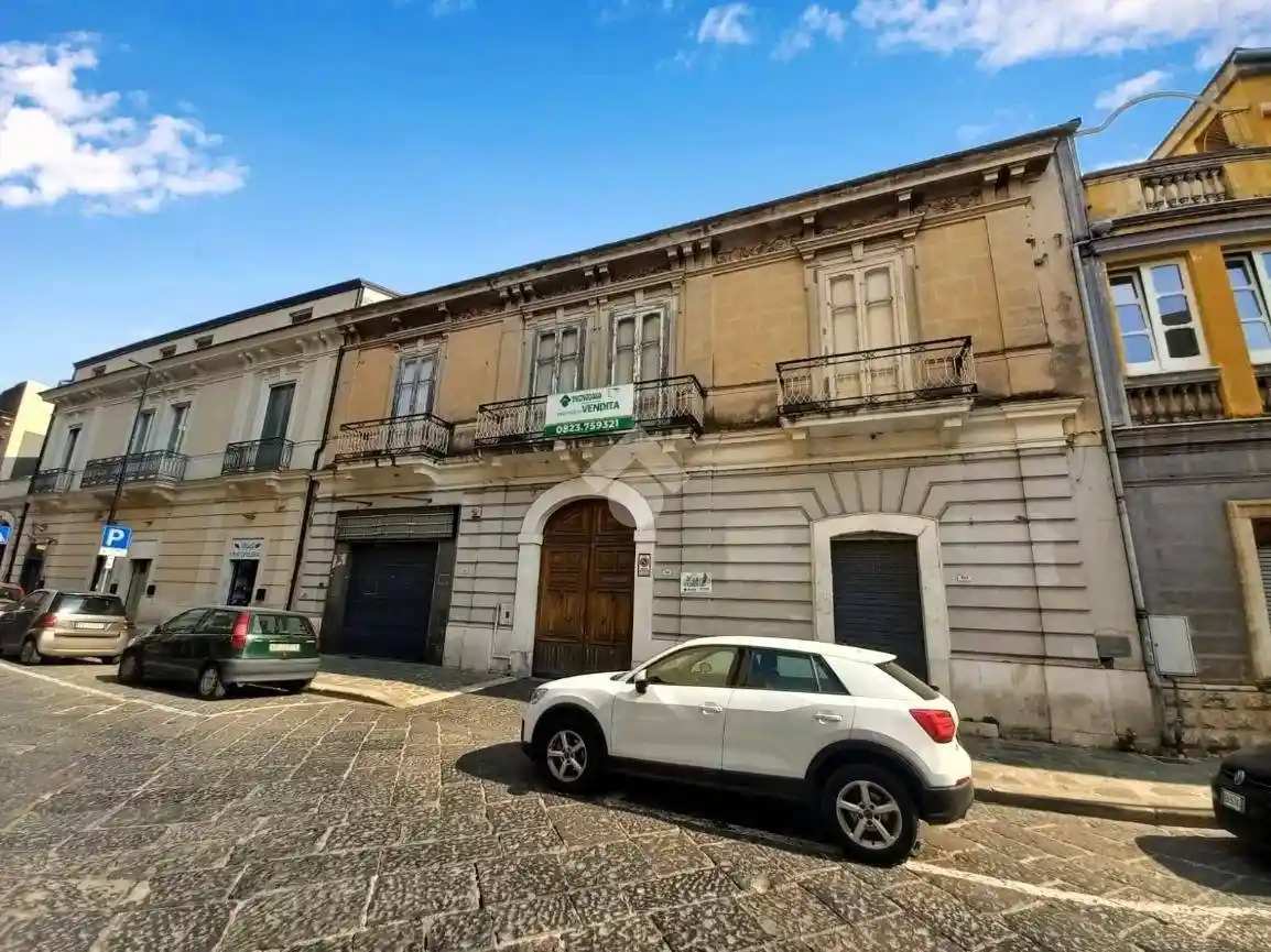 Palazzo - Edificio - foto 2