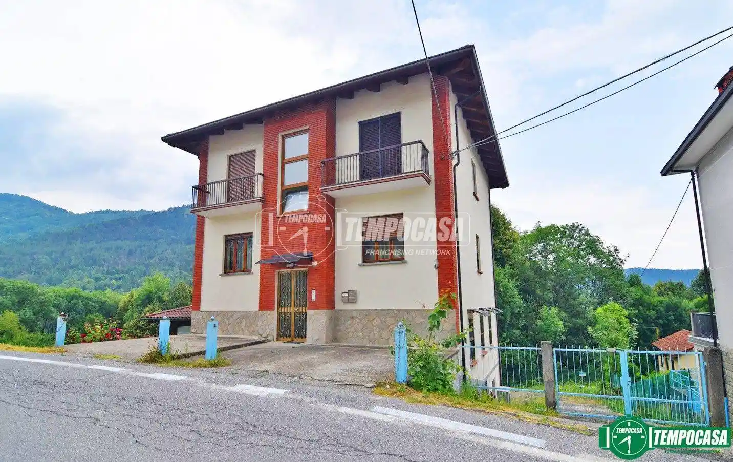 Appartamento in vendita a Traves