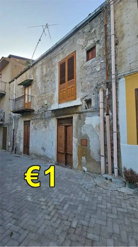 Quadrilocale 200 m², Campofranco - foto 3