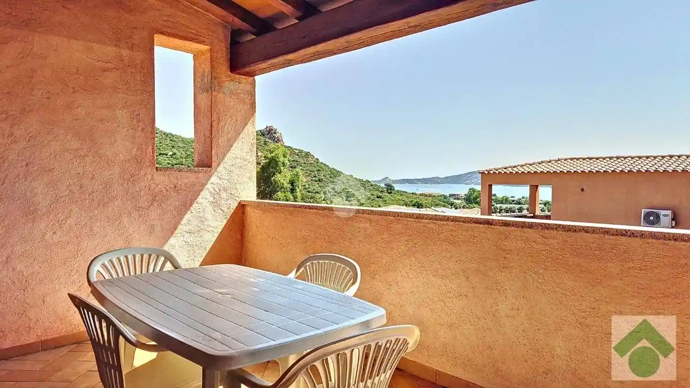 Appartamento in vendita a Arzachena