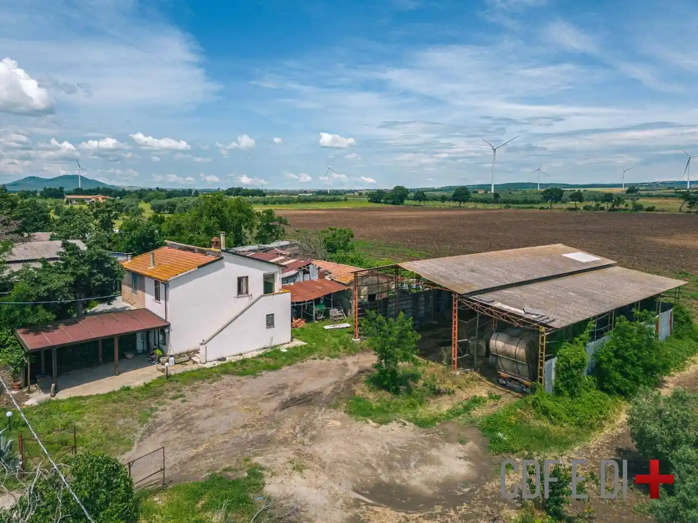 Rustico - Casale in vendita a Tuscania