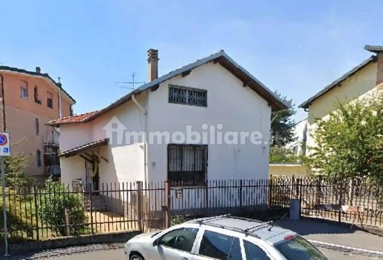 Villa in vendita a Pero