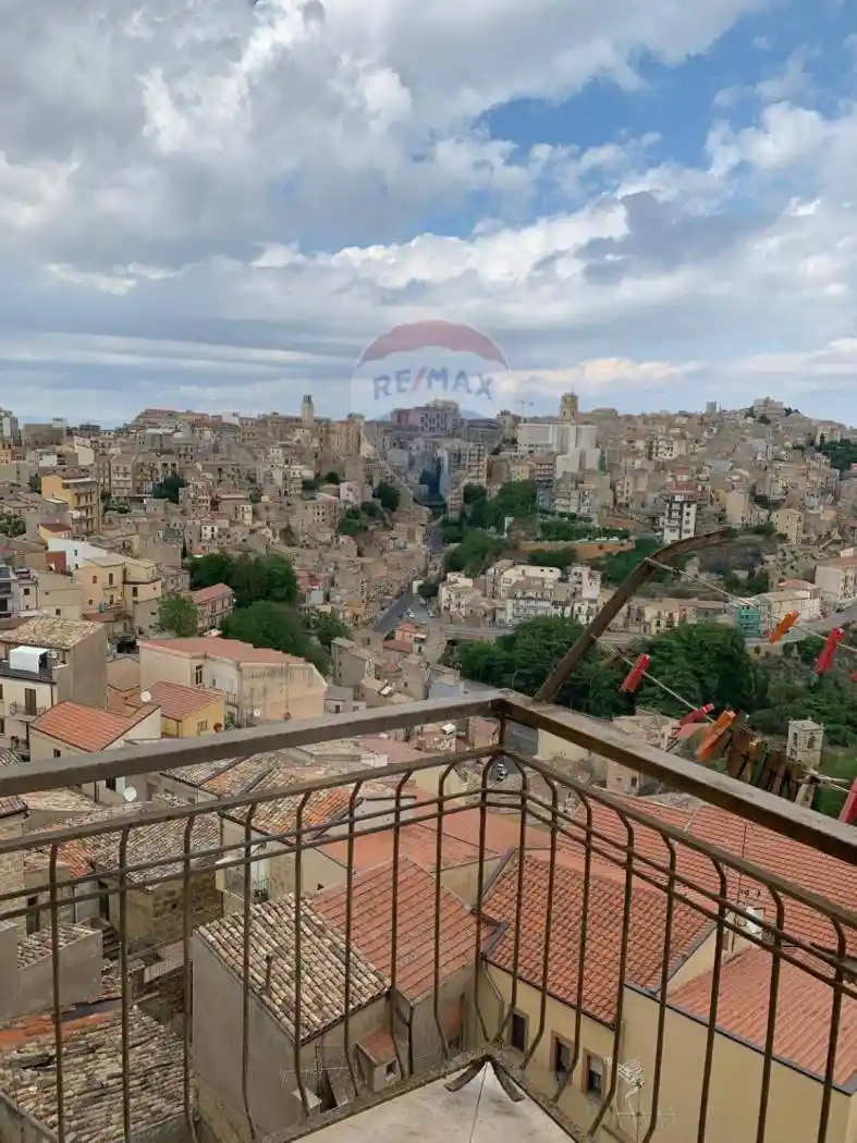 Appartamento in vendita a Enna