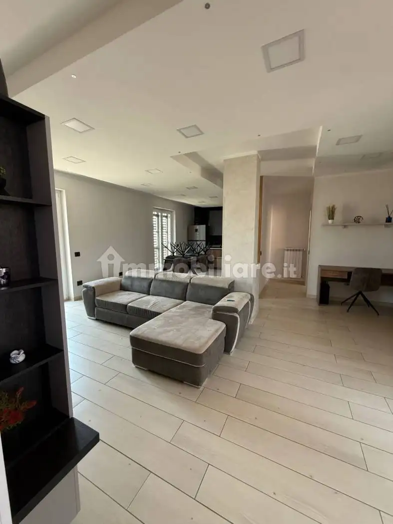 Appartamento in vendita a Poggiomarino