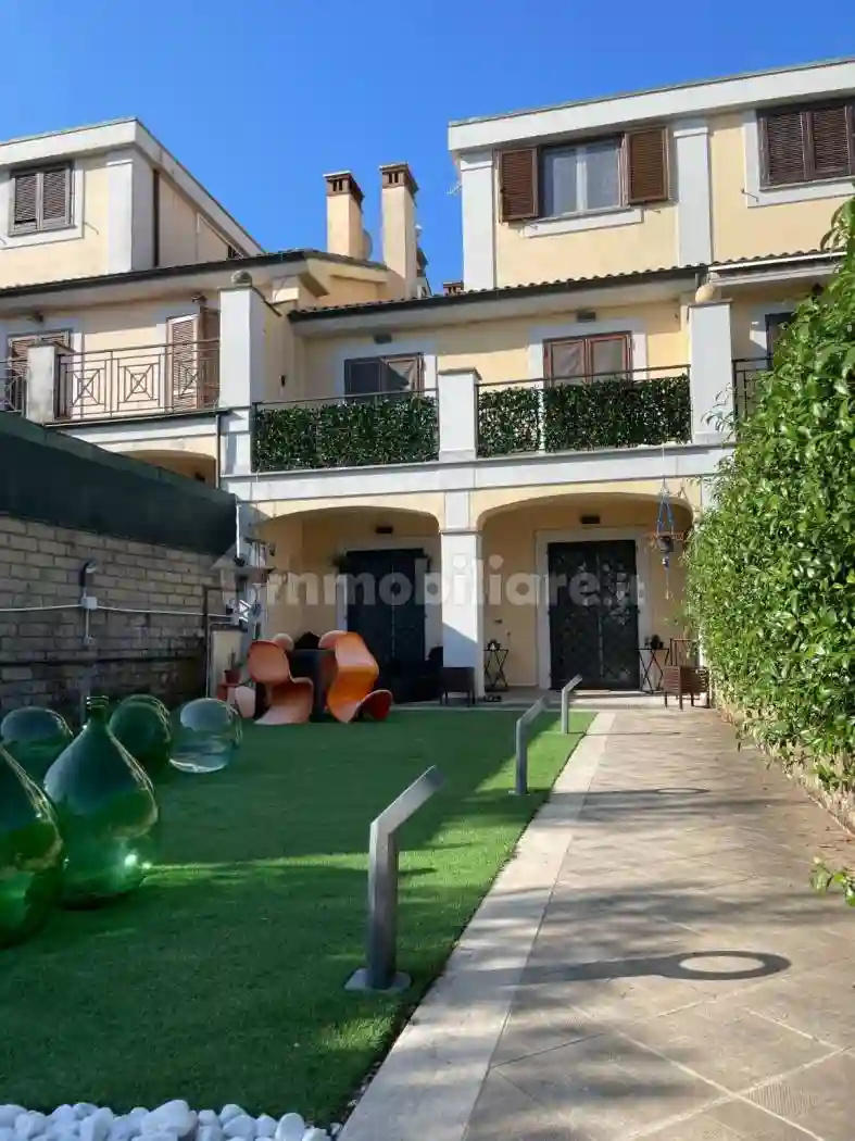 Villetta a schiera - foto 2