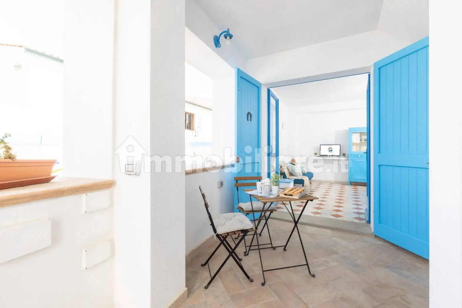 Trilocale via Siciliani 98, Centro, Calasetta - foto 2