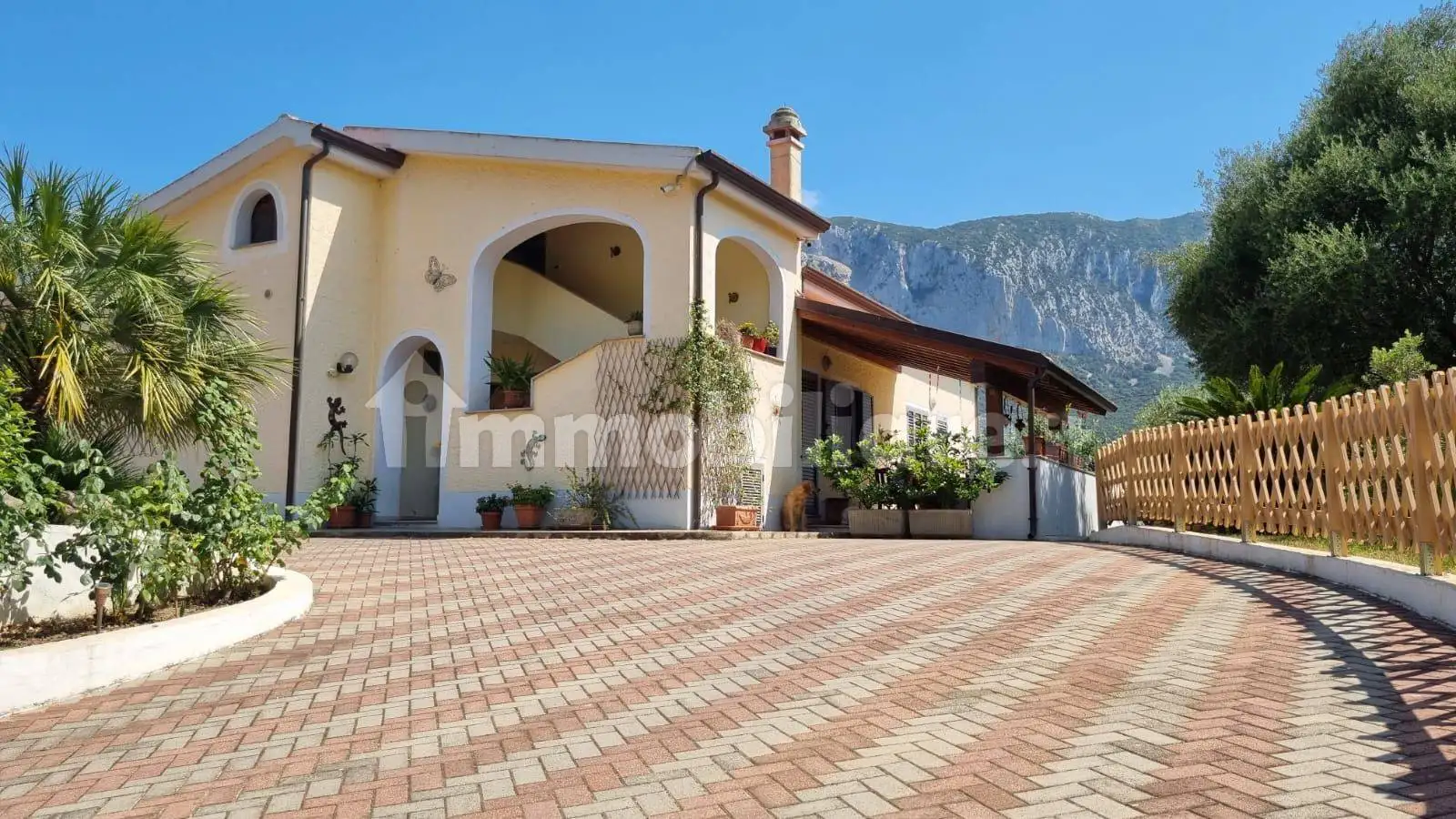 Villa in vendita a Onifai