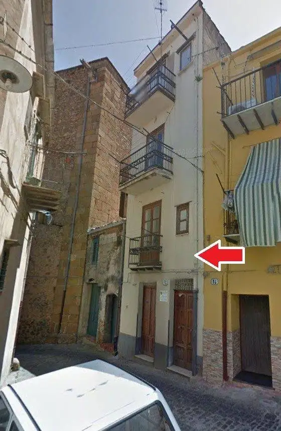 Casa indipendente in vendita a Castelbuono