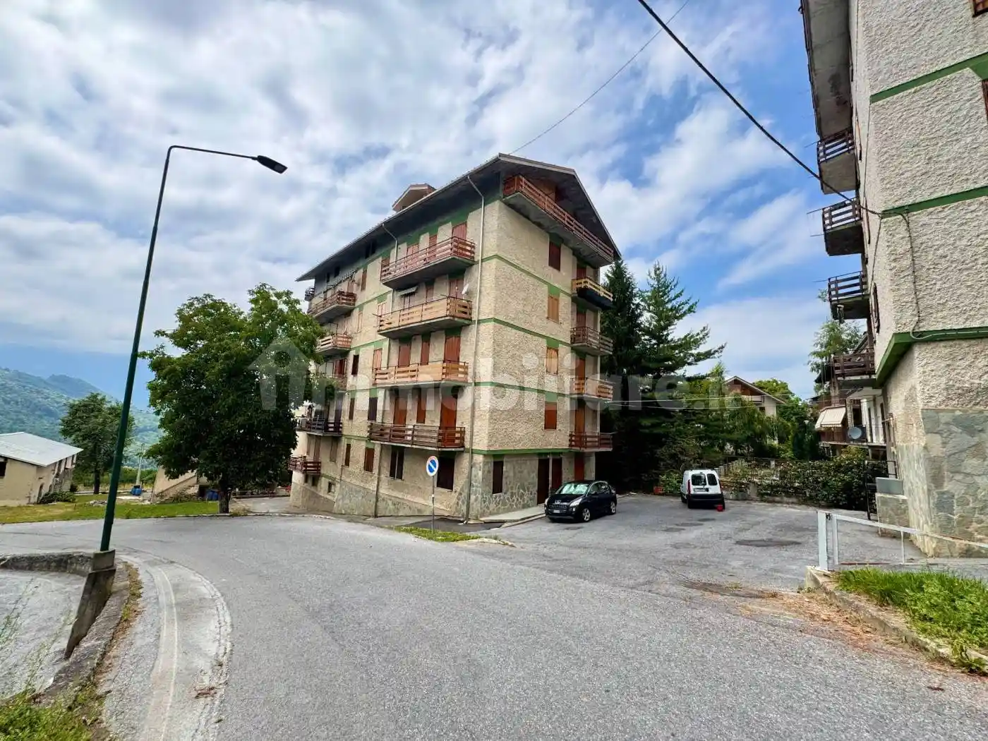 Appartamento in vendita a Roburent