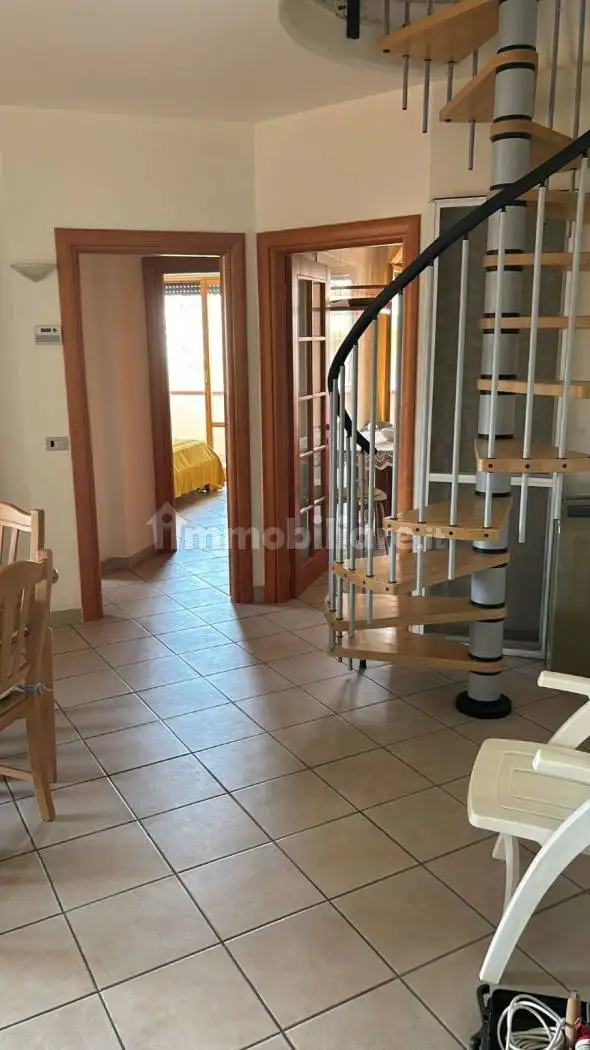 Appartamento in affitto a Alba Adriatica