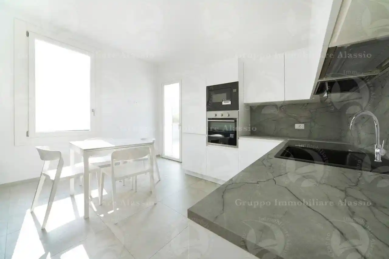 Appartamento in vendita a Andora