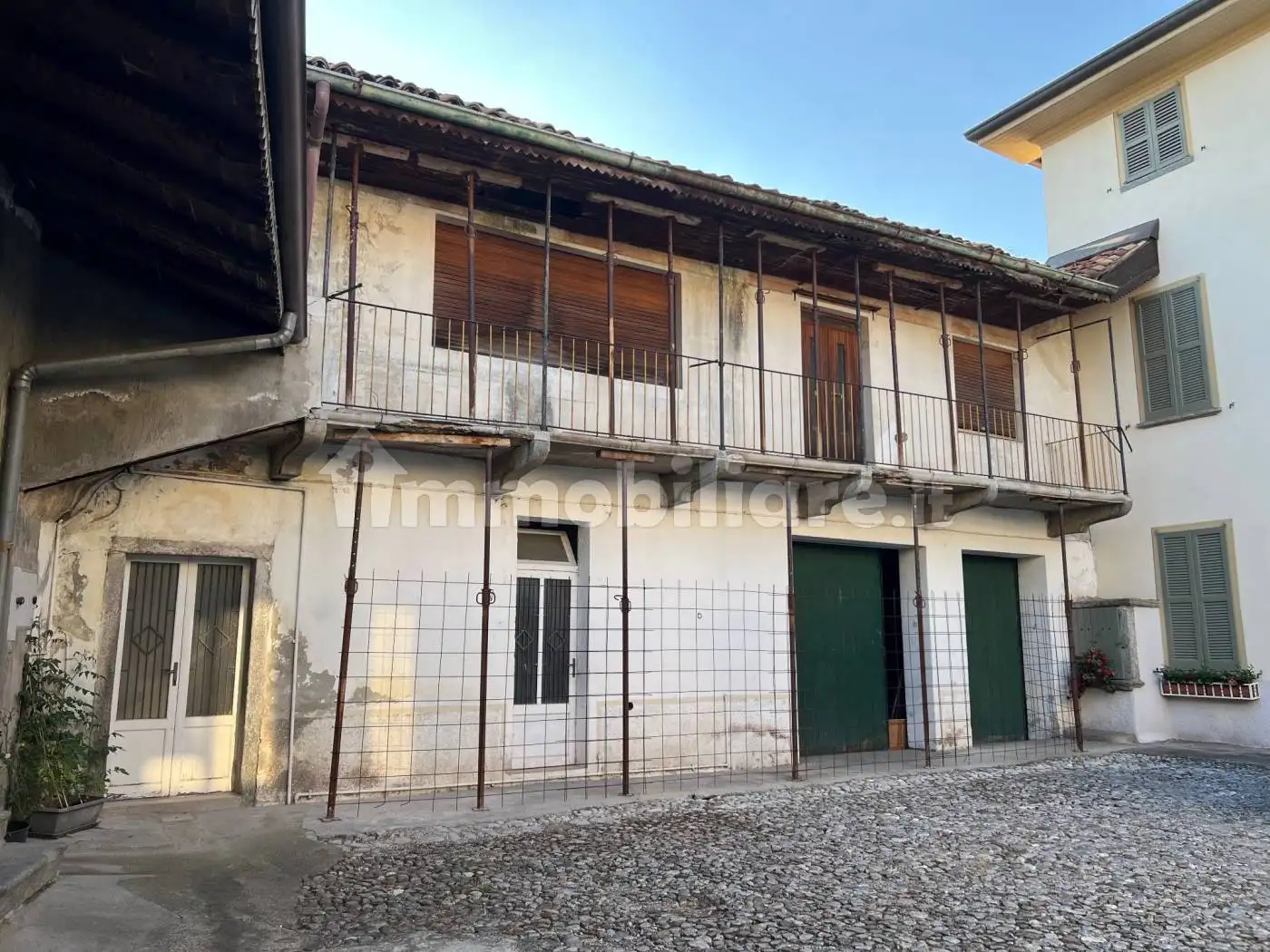 Rustico - Casale in vendita a Pusiano