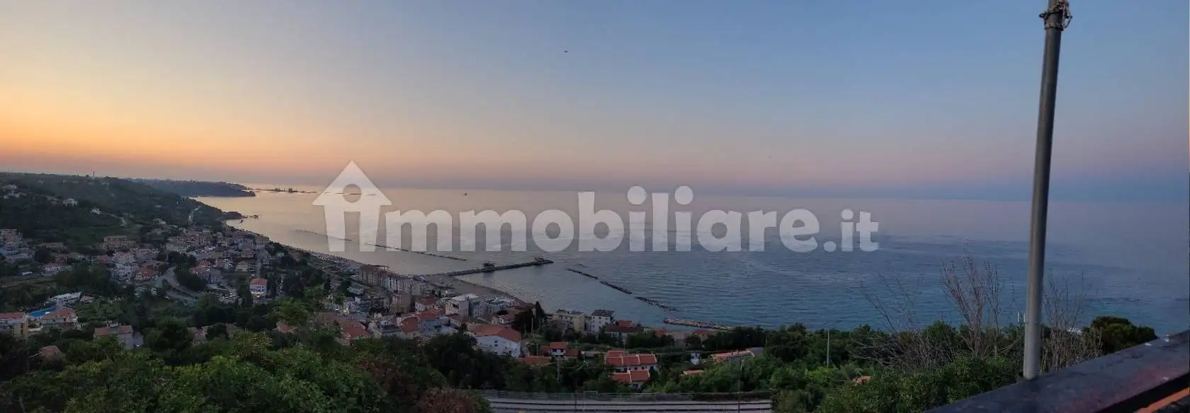Casa indipendente in affitto a San Vito Chietino