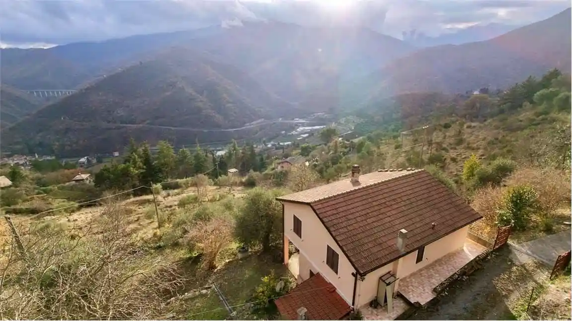 Casa indipendente - foto 2