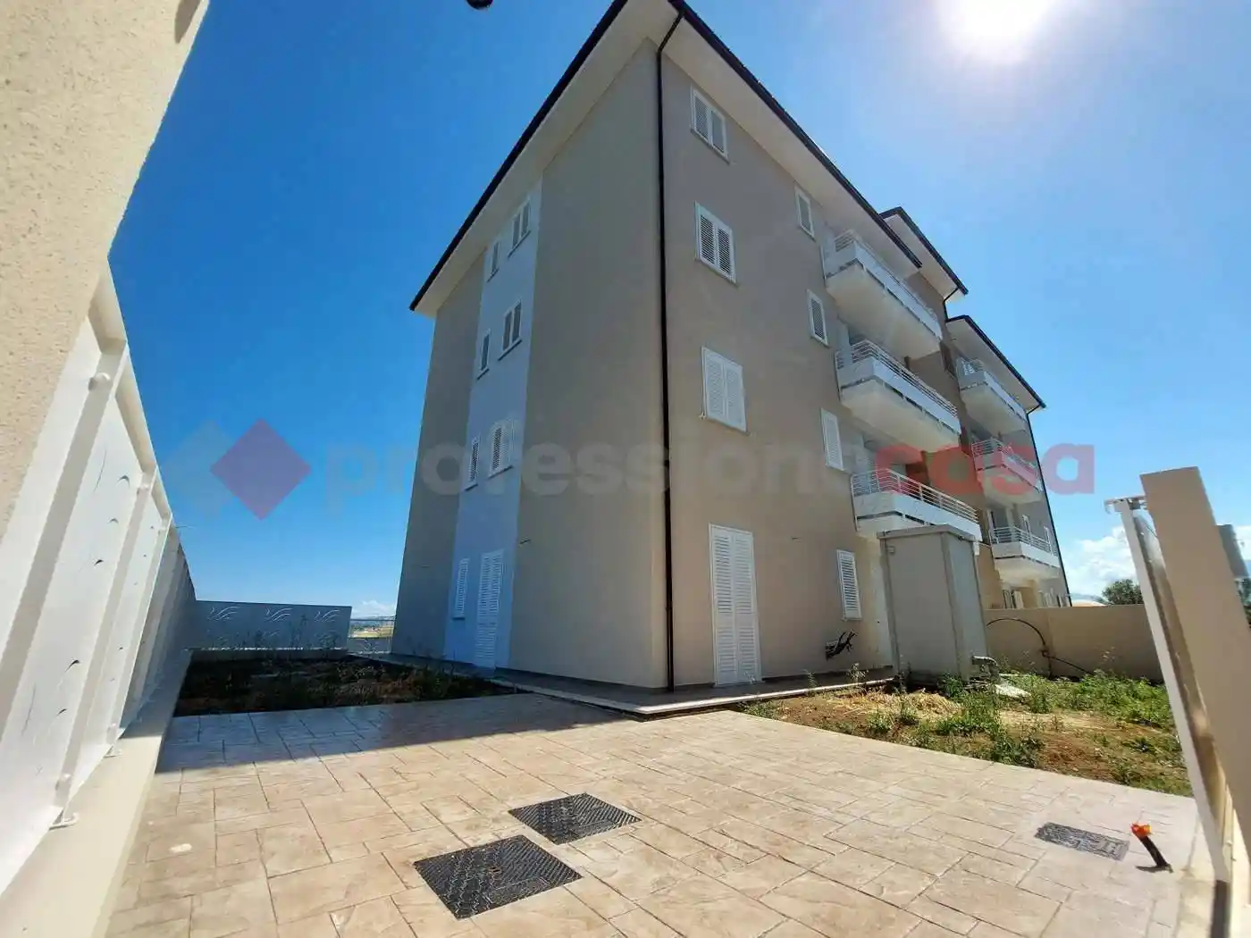 Quadrilocale via Giacomo Leopardi, 30, Centro, Nereto - foto 4