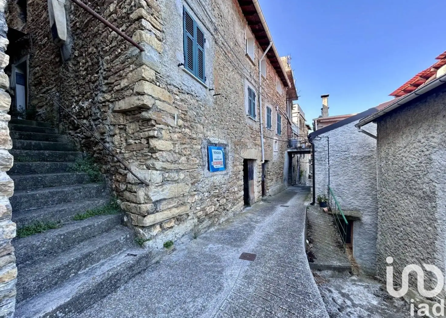 Appartamento in vendita a Pieve di Teco