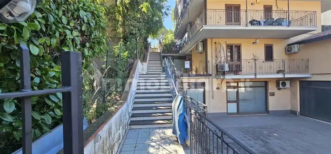 Quadrilocale piazza Francesco Paolo Memmo, Centro, Lanciano - foto 2