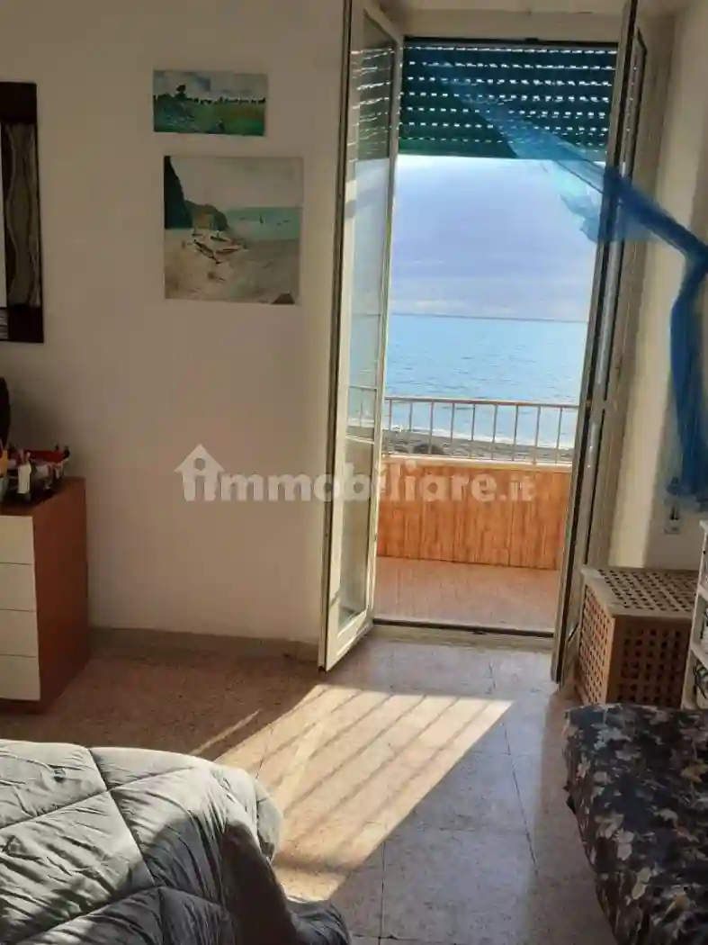 Bilocale via Regina Elena 22, Centro, Ladispoli - foto 4