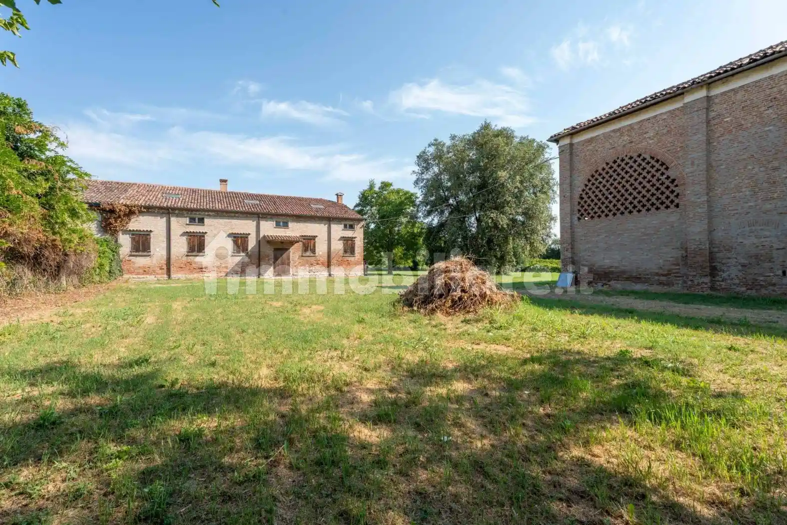 Rustico - Casale in vendita a Ferrara