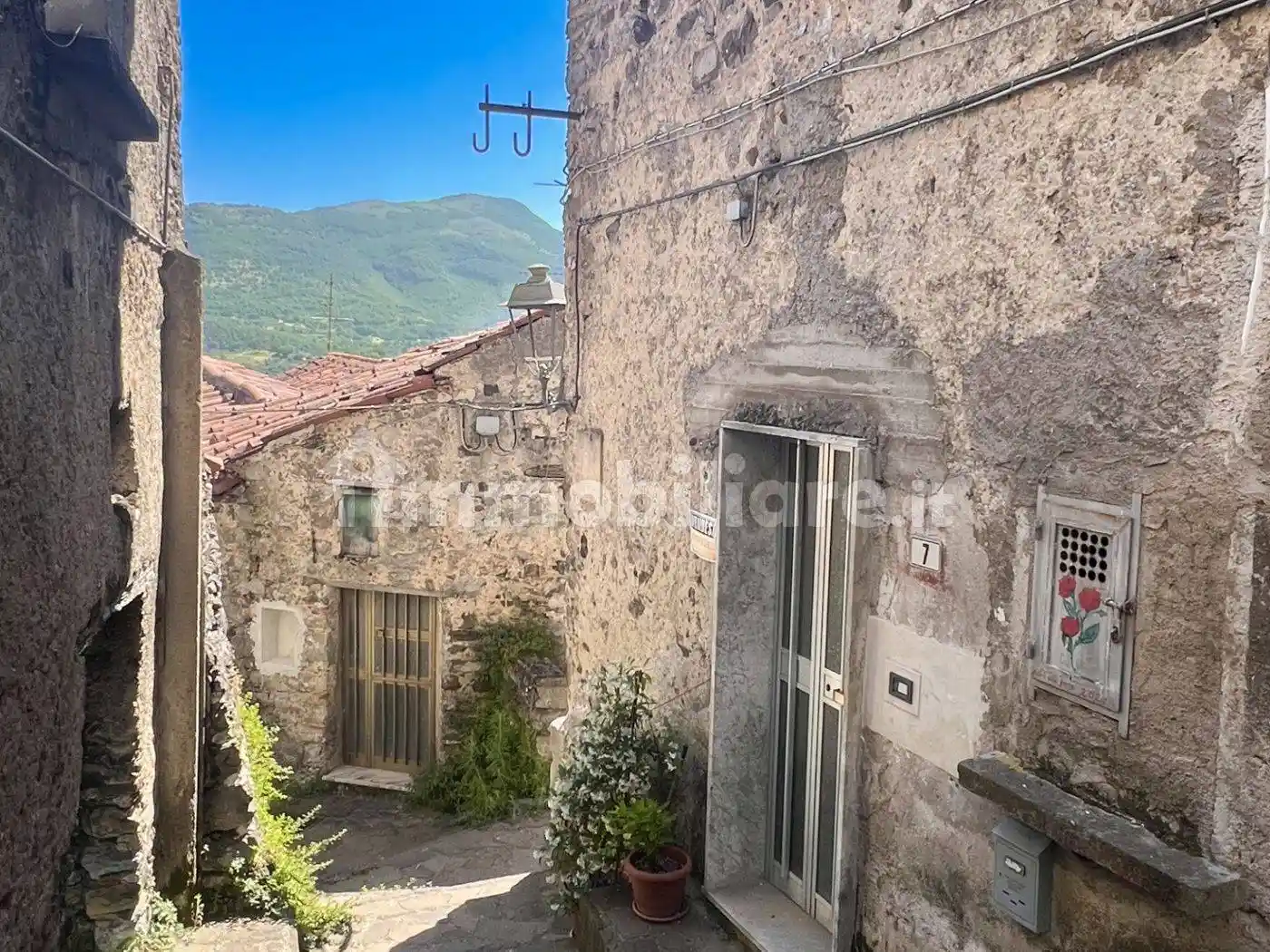 Appartamento in vendita a Caselle in Pittari