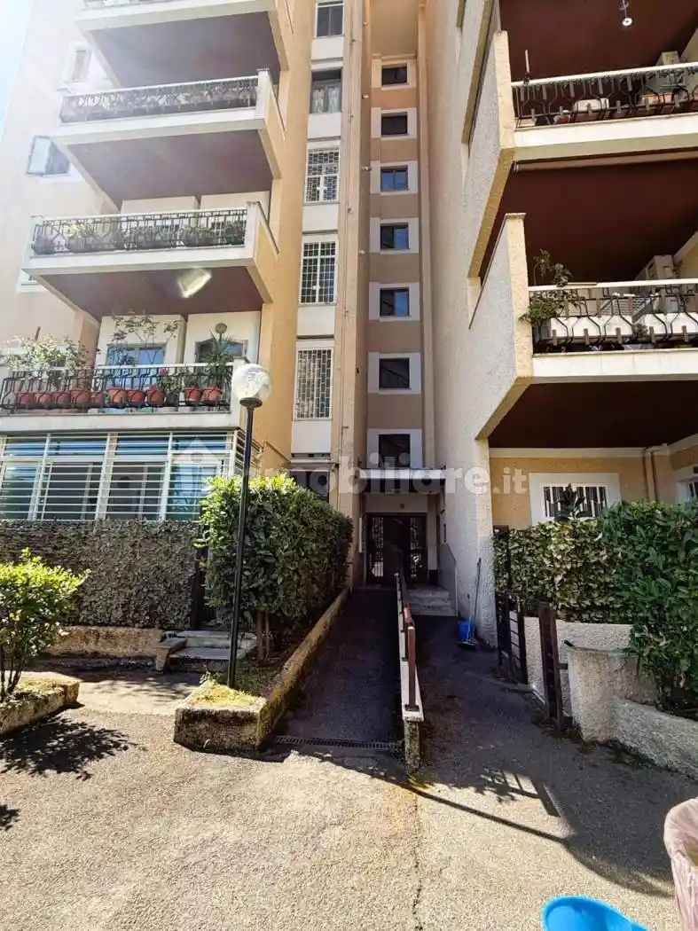 Quadrilocale via Cino del Duca, Torre Gaia, Roma - foto 3