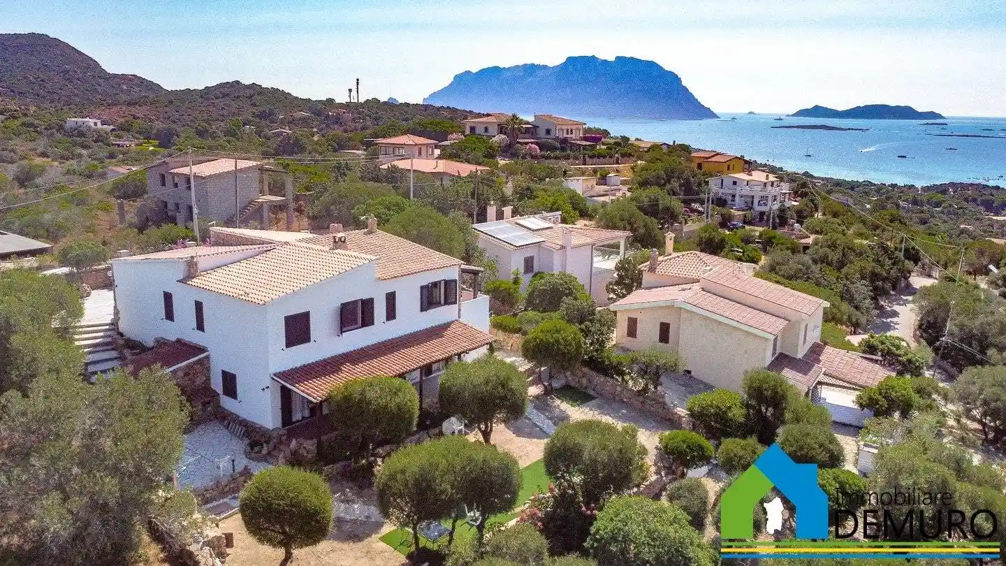 Villa in vendita a Olbia