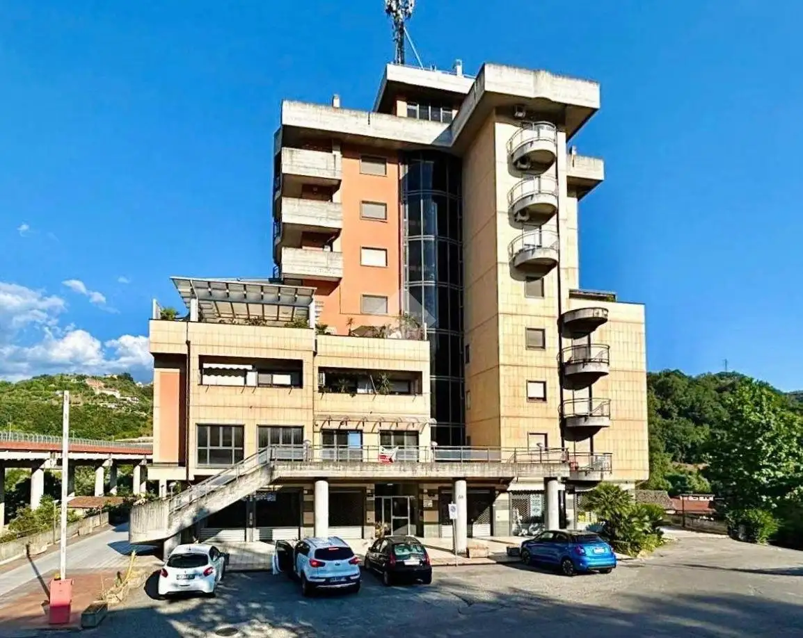Appartamento in vendita a Cosenza
