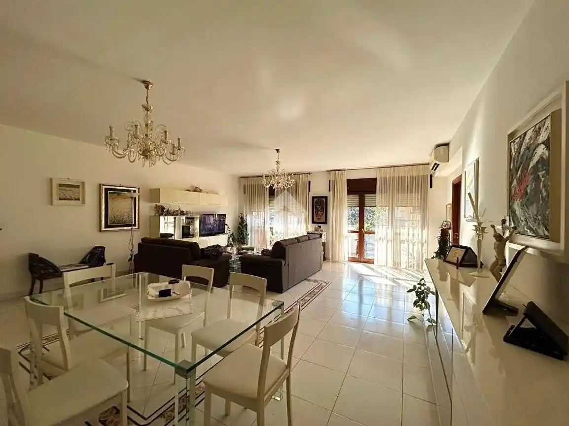 Trilocale via Romualdo Montagna, Acquedotto, Cosenza - foto 4