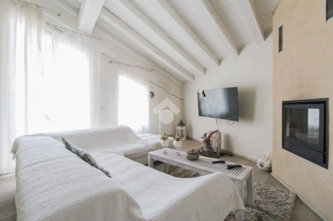 Rustico - Casale in vendita a Nuvolera