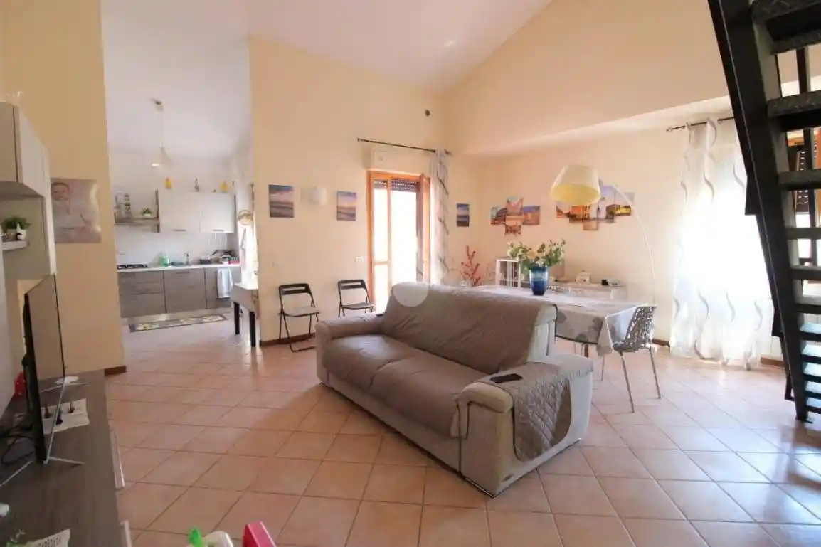 Appartamento in vendita a Poggio Mirteto