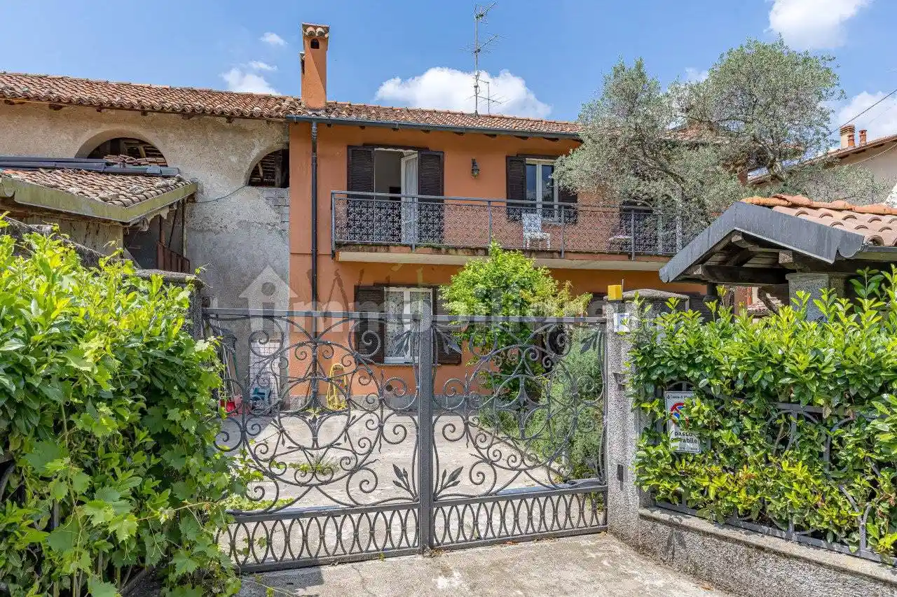 Casa indipendente in vendita a Albavilla