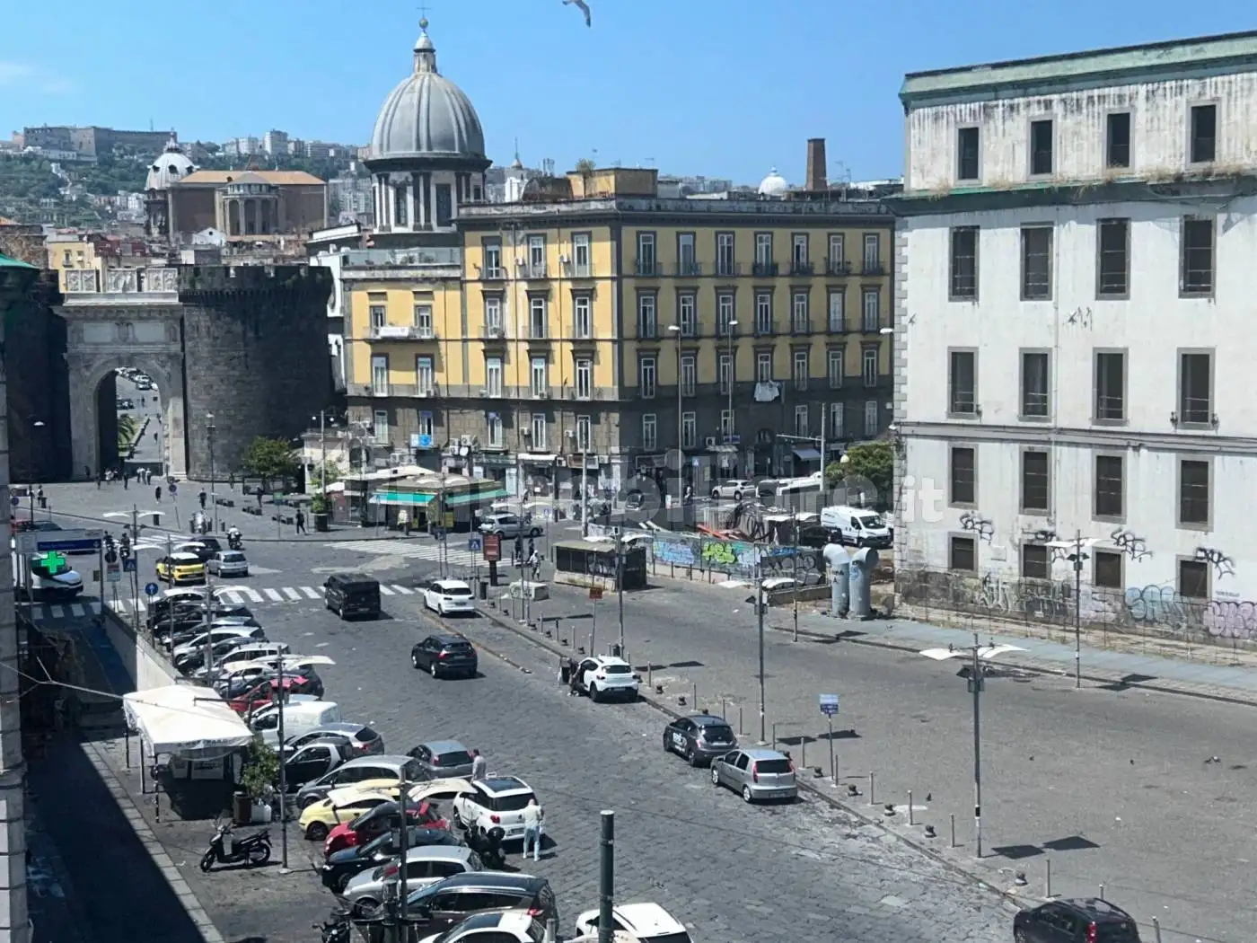 Appartamento in vendita a Napoli