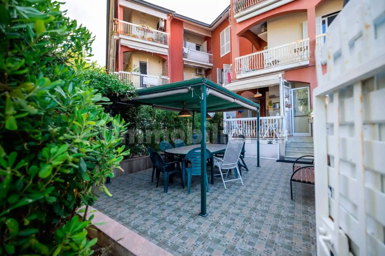 Appartamento in vendita a Cogoleto