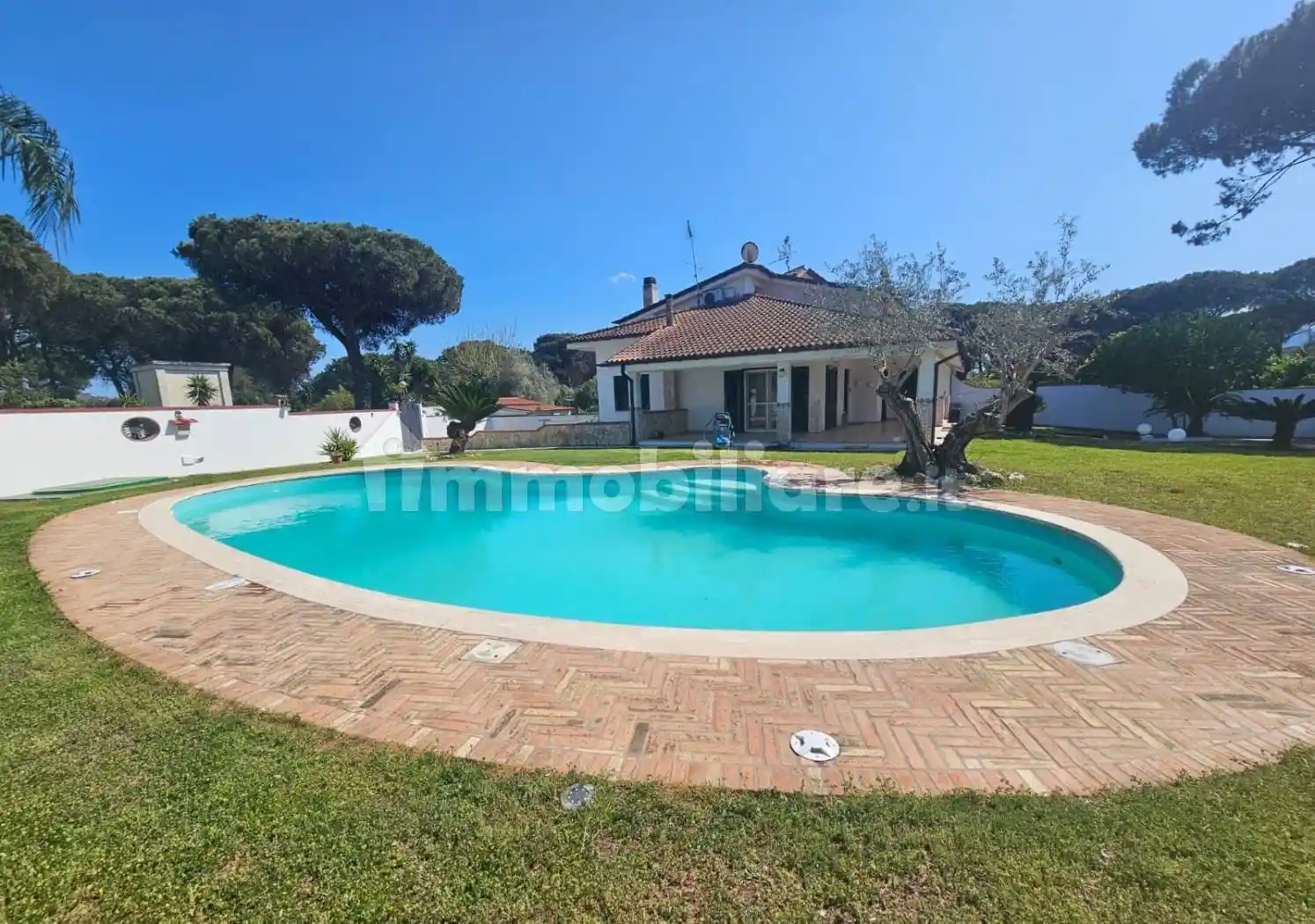 Villa bifamiliare Strada Migliara 58 226, Borgo Hermada, Terracina - foto 2