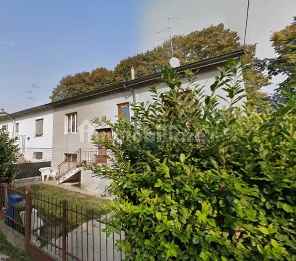 Villa in vendita a Viadana