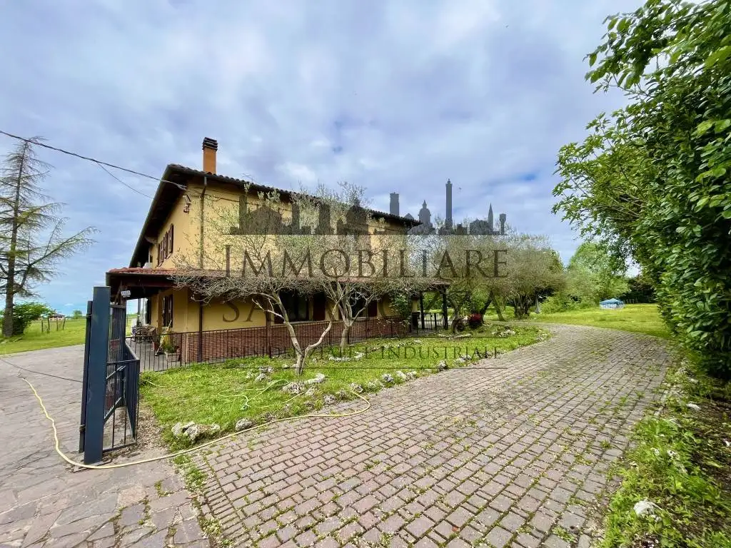 Villa in vendita a Bologna