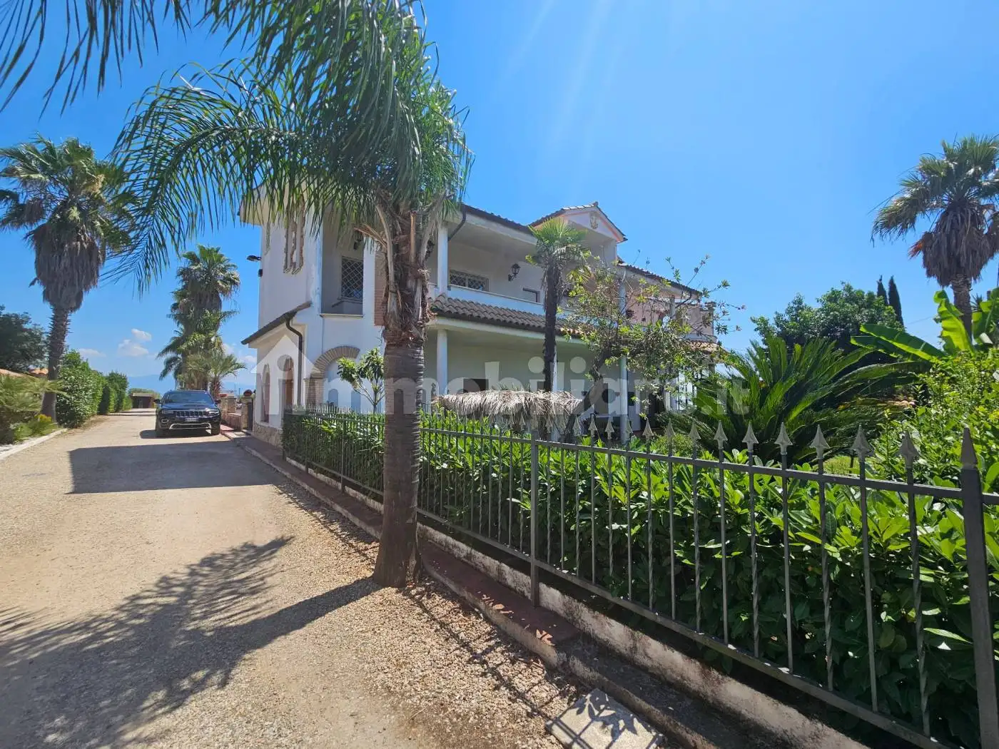 Villa in vendita a Latina