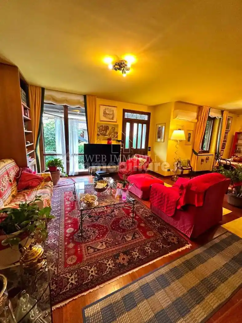 Villa in vendita a Vigevano